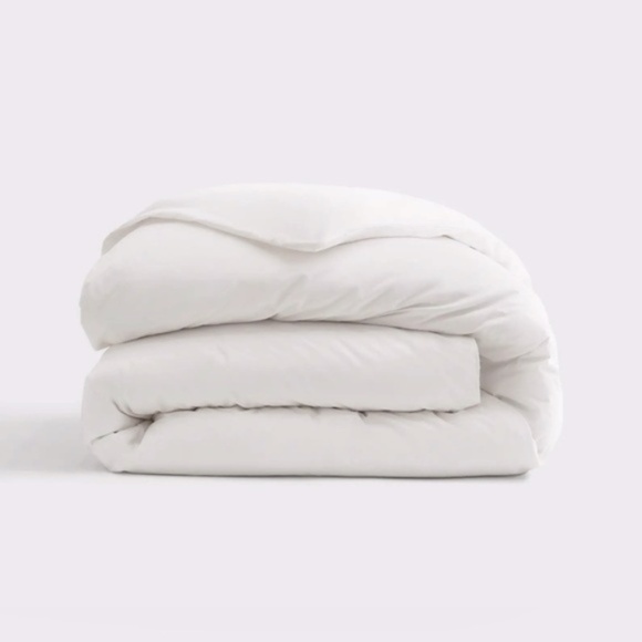 Quince Classic Organic Percale King Duvet Cover in White - Picture 6 of 6